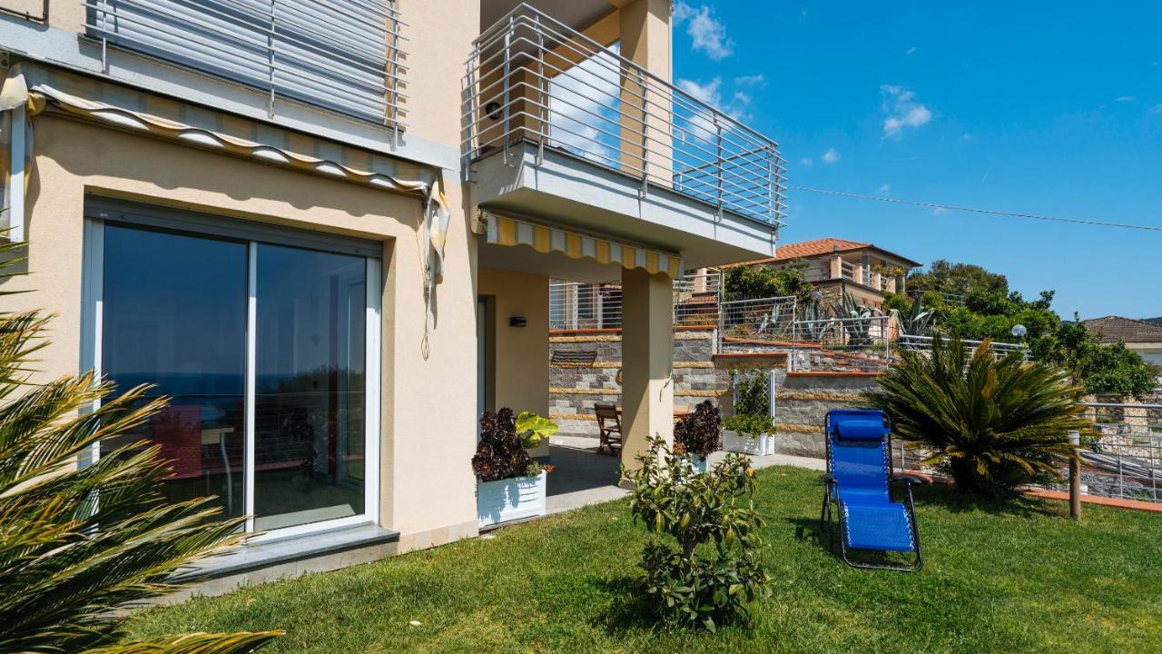 Italianway - Delle Ginestre 28 Lägenhet Marina dʼMarina dʼAndora Exteriör bild