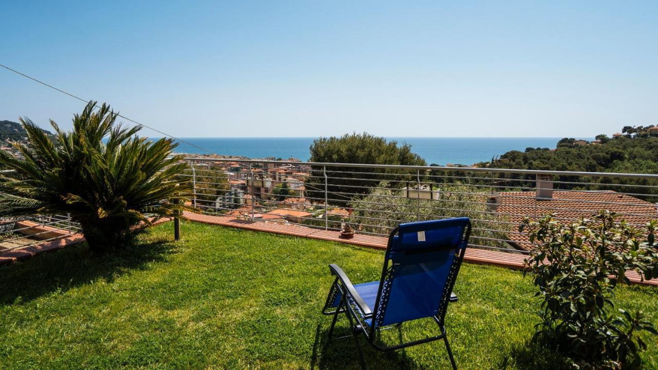Italianway - Delle Ginestre 28 Lägenhet Marina dʼMarina dʼAndora Exteriör bild
